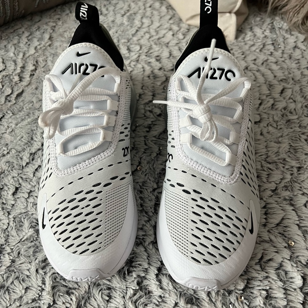 Nike Air Max 270